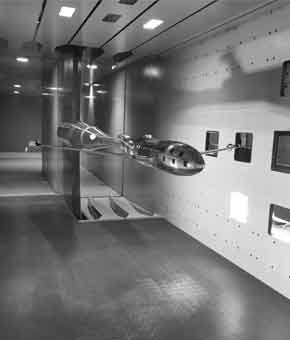 液体压力扫描阀与电子传感器，工业精准测控的双核保障